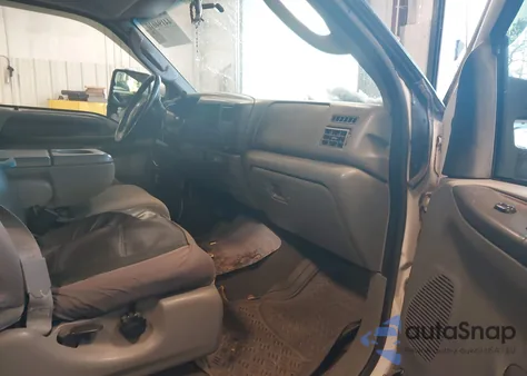 2004 Ford F-350 Lariat/Xl/Xlt z USA, uszkodzony, nr VIN 1FTSX31L24EB42289